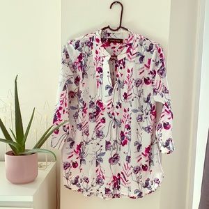 Floral printed 3/4 sleeve woven blouse